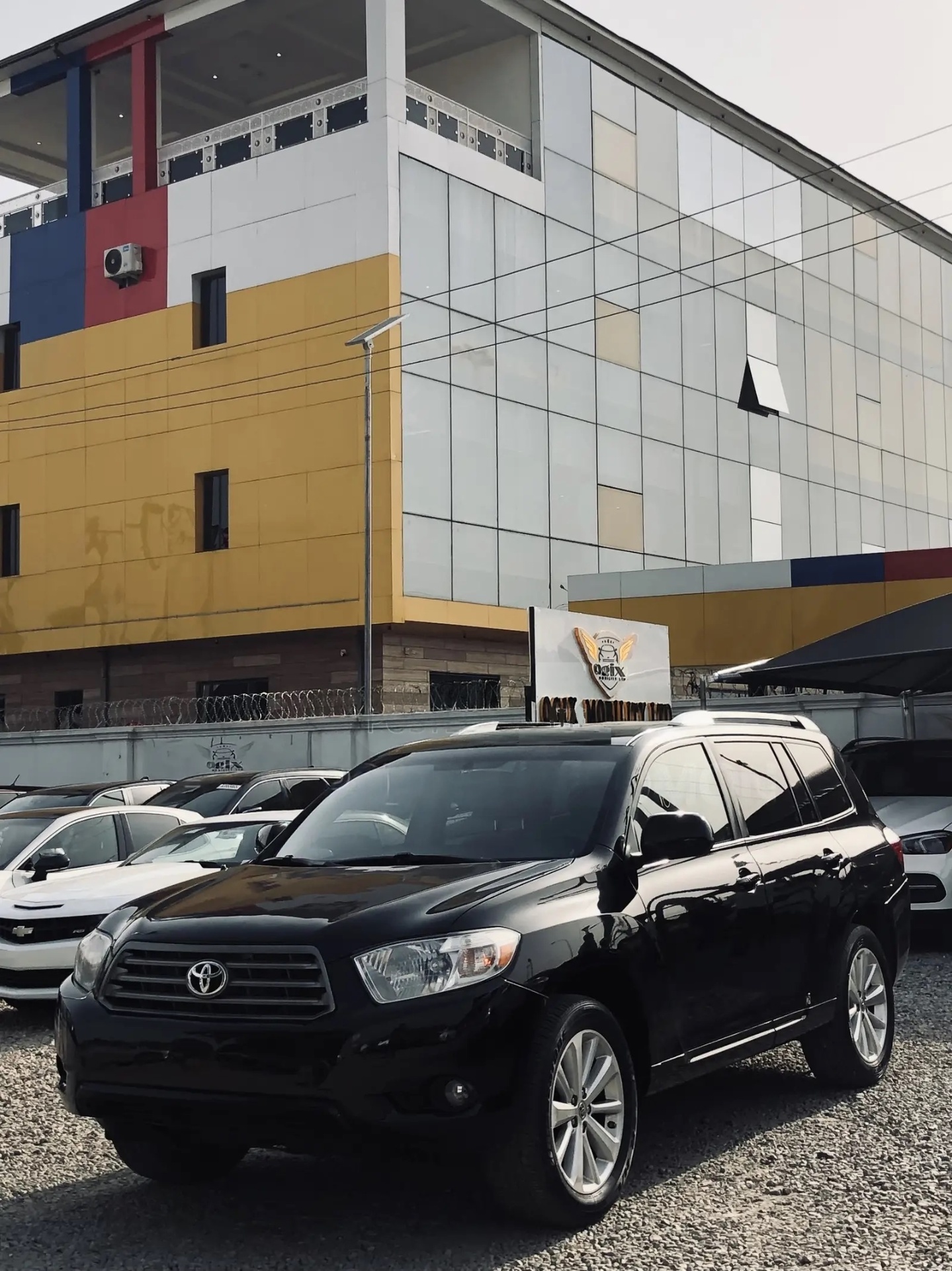 Vehicle - Image 7