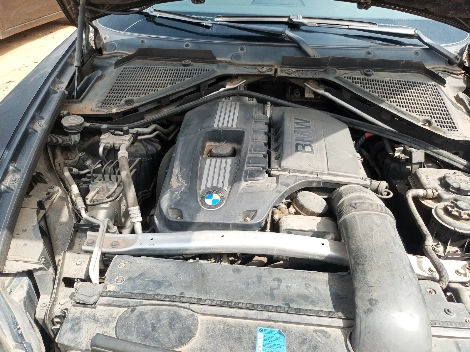 Vehicle - Image 5