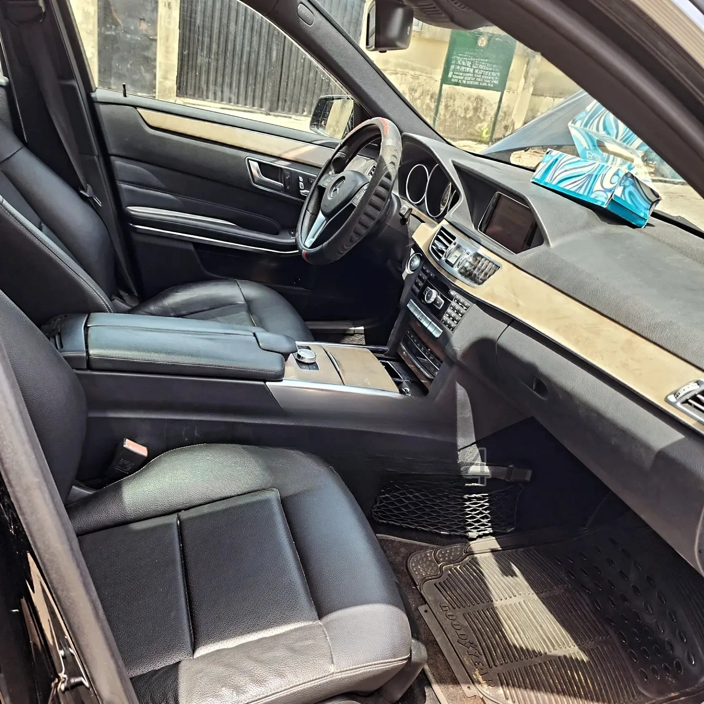 2014 Mercedes-Benz E 350 Automatic RWD - Image 1