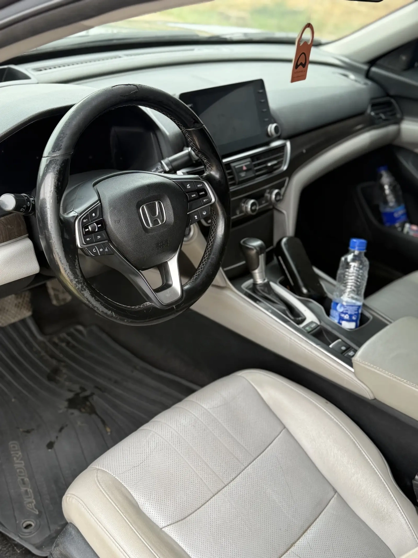 Vehicle - Image 6