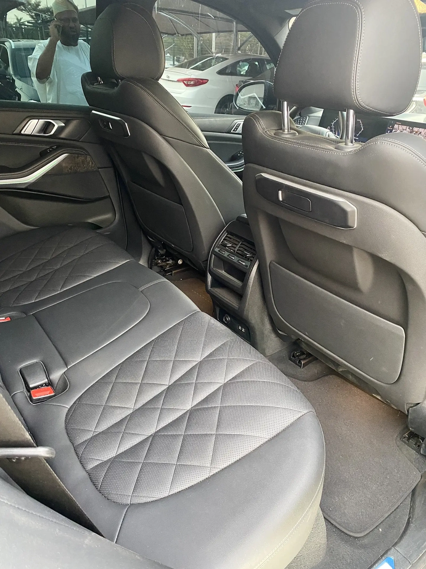 Vehicle - Image 3