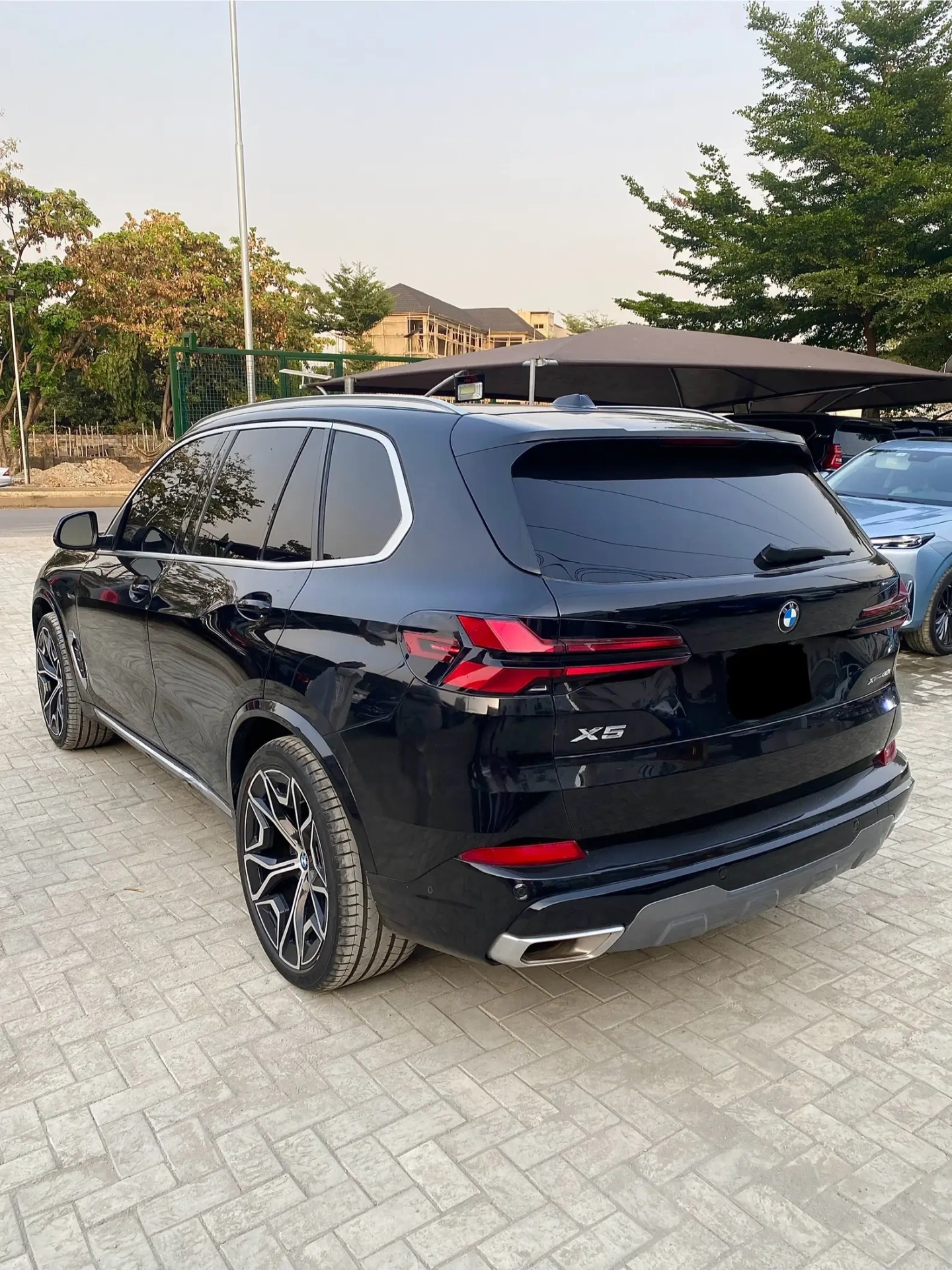 Vehicle - Image 2