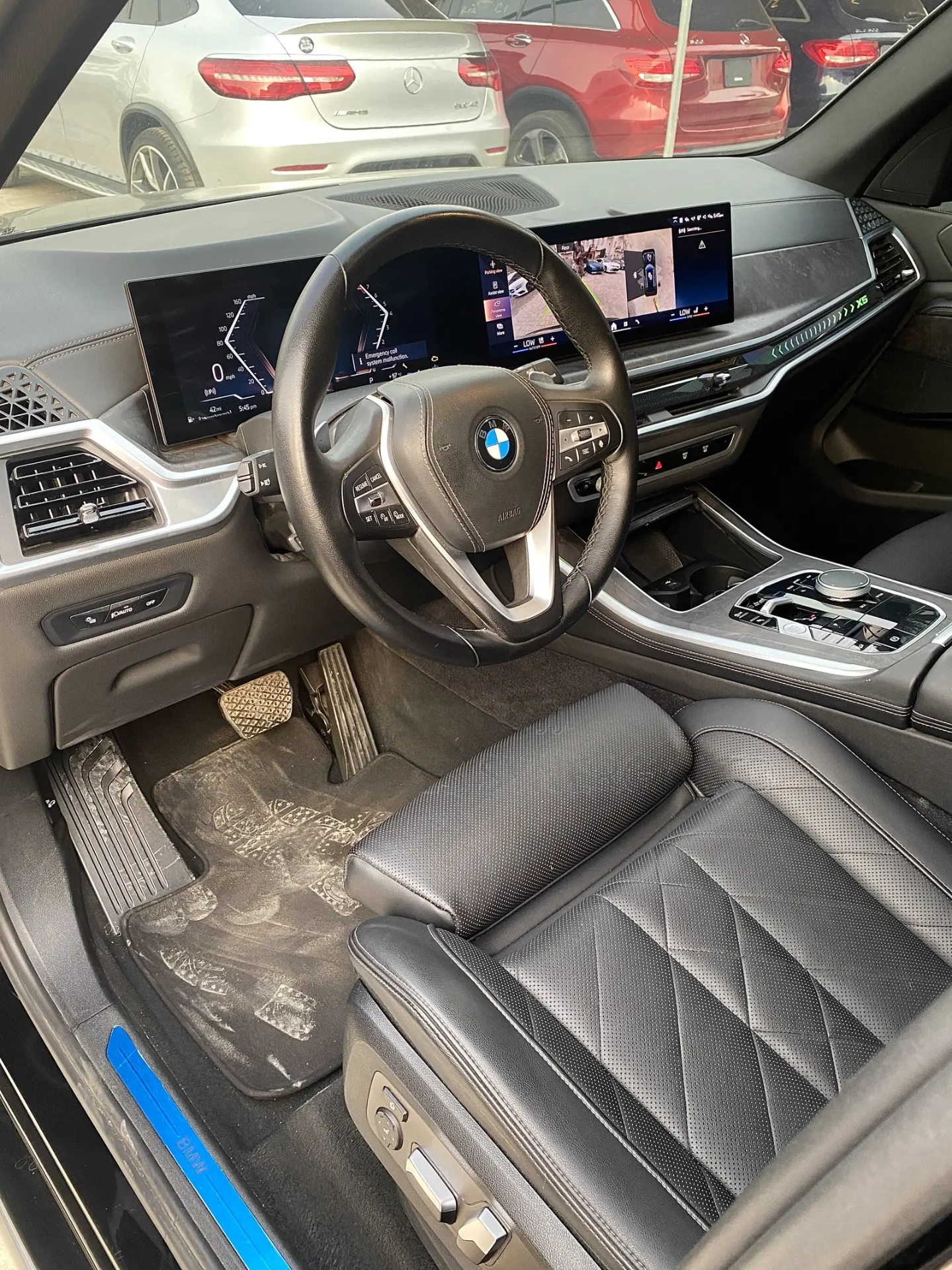 Vehicle - Image 7