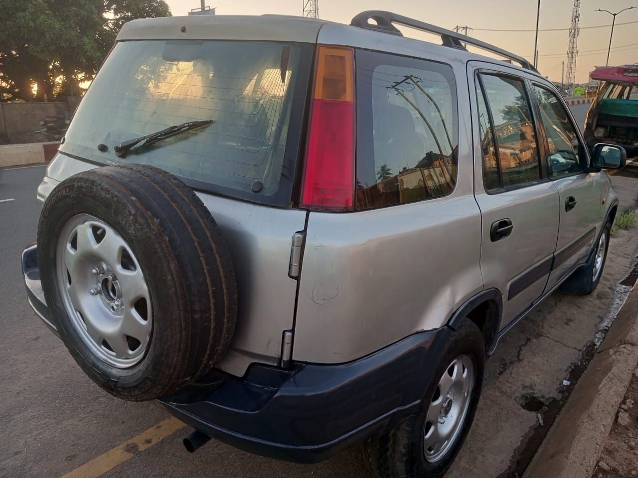 Vehicle - Image 6