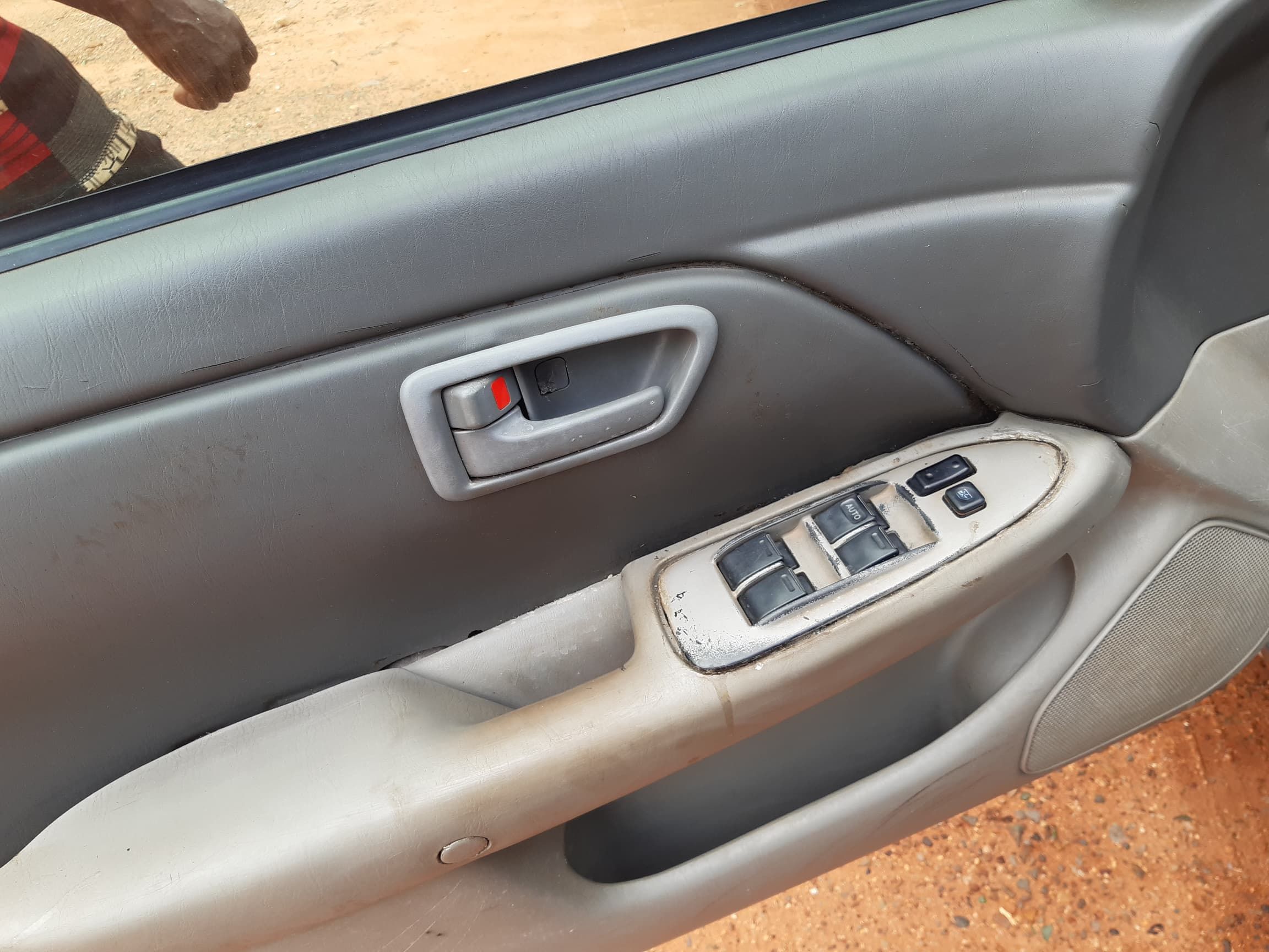 Vehicle - Image 7