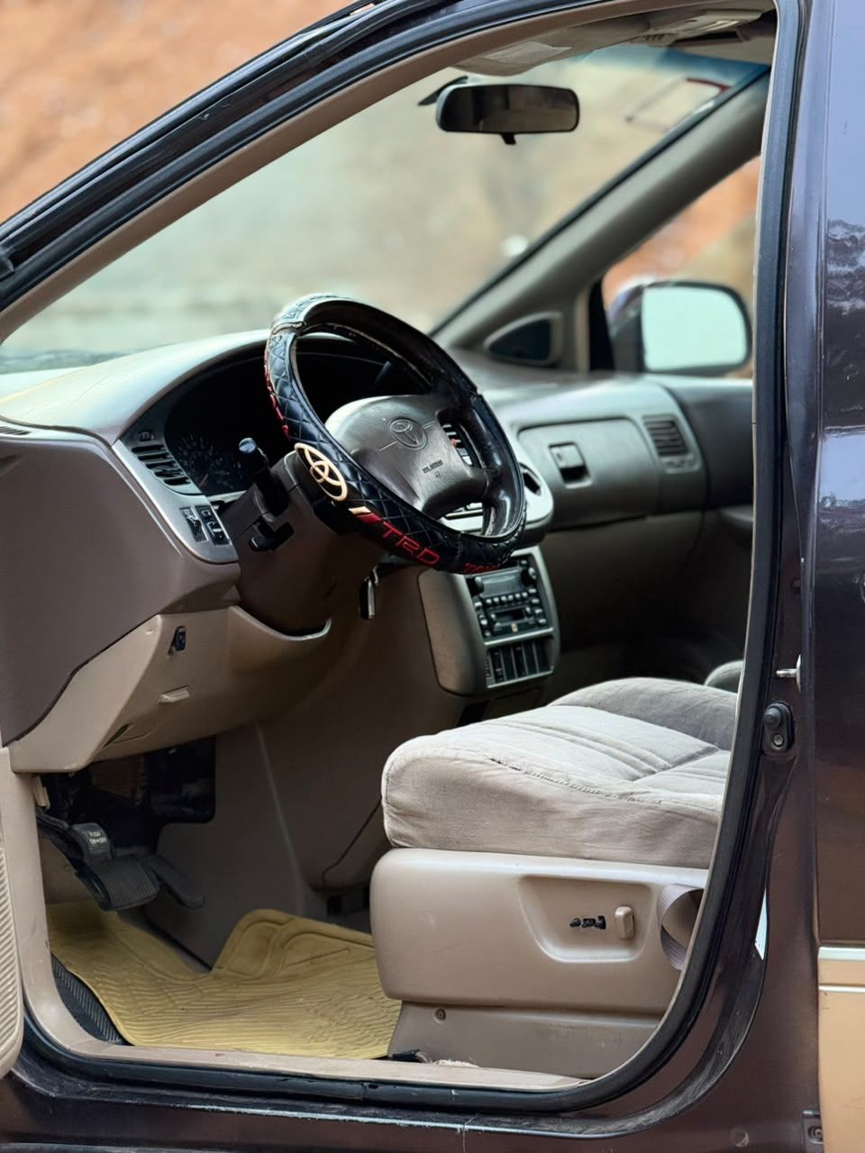 Vehicle - Image 3