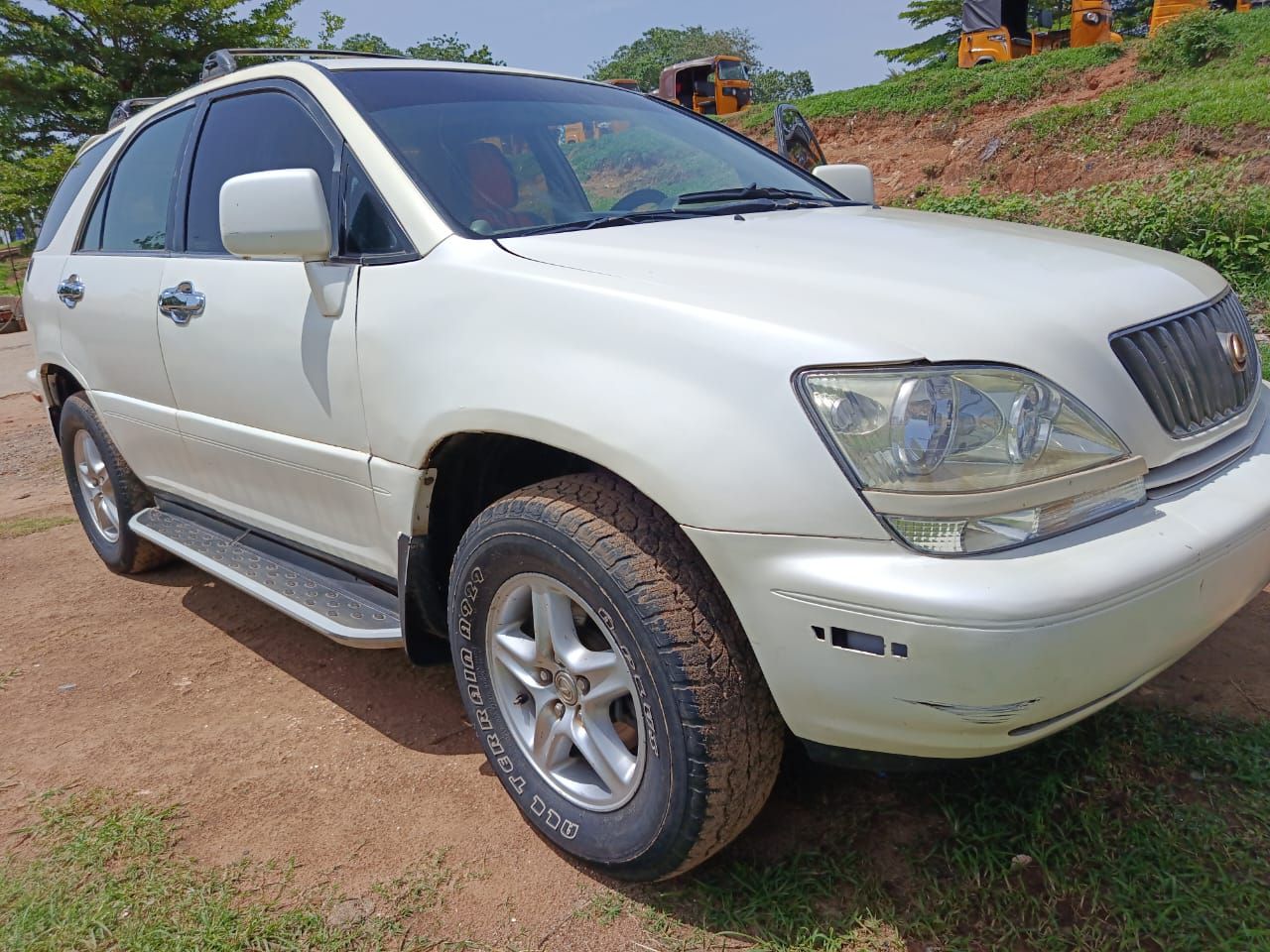 Vehicle - Image 10