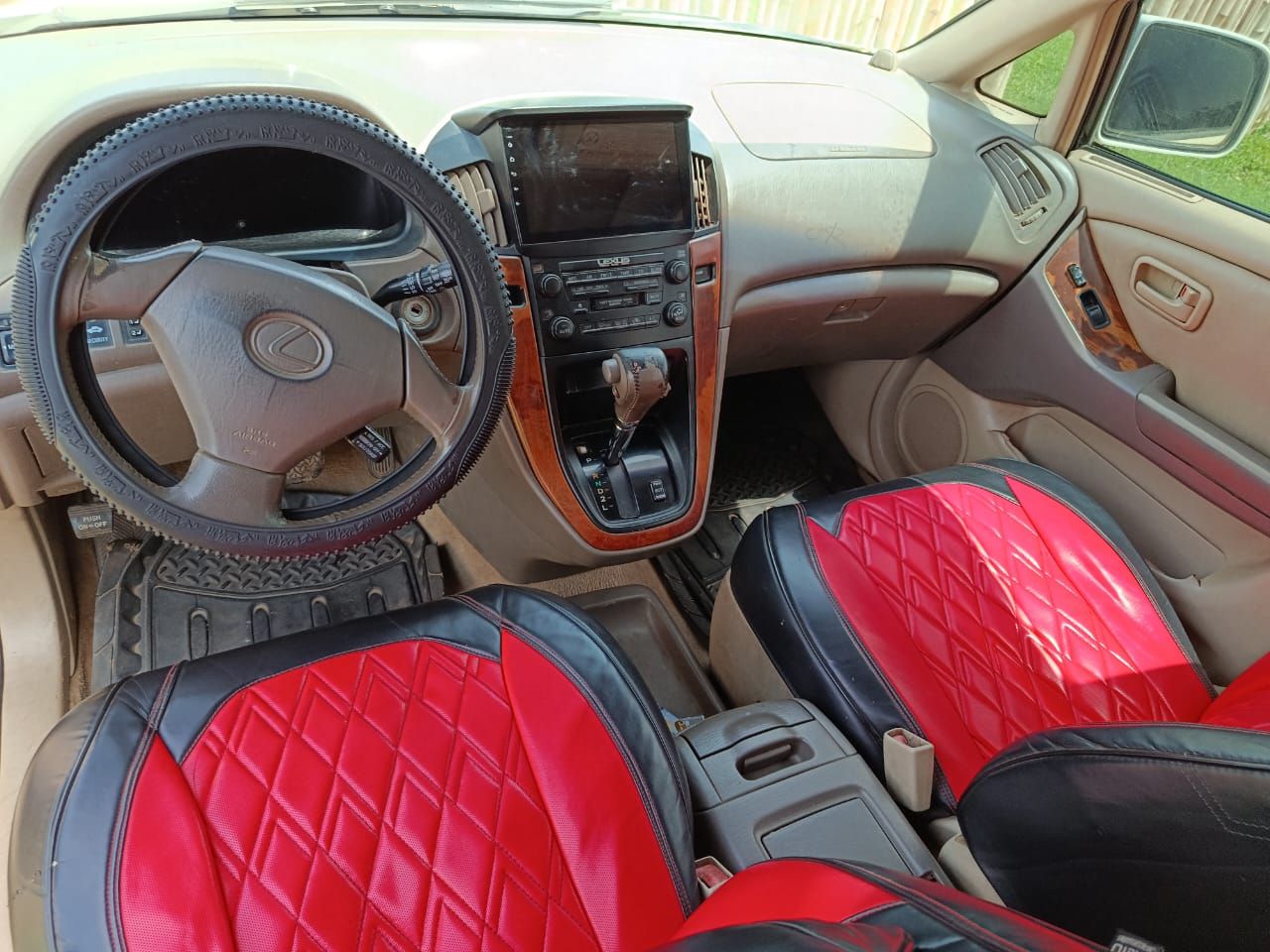 Vehicle - Image 8