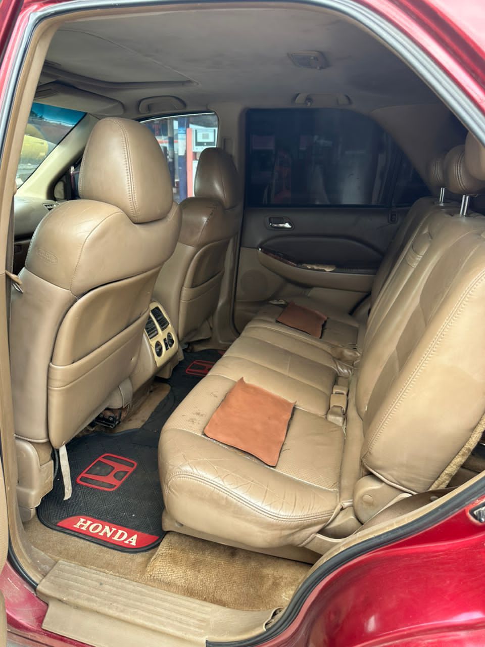 Vehicle - Image 5