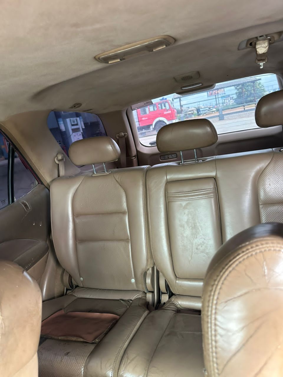 Vehicle - Image 4