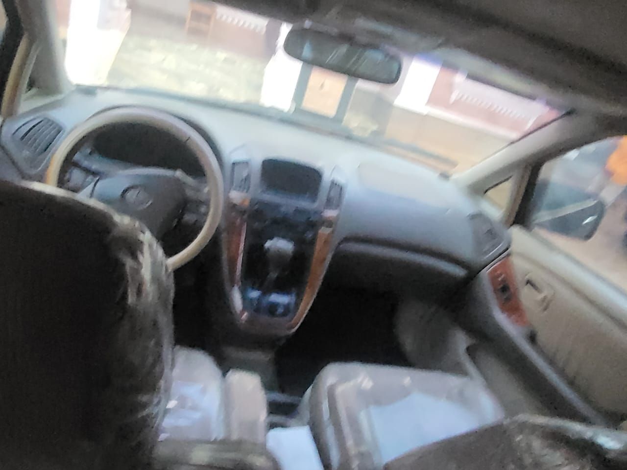 Vehicle - Image 8