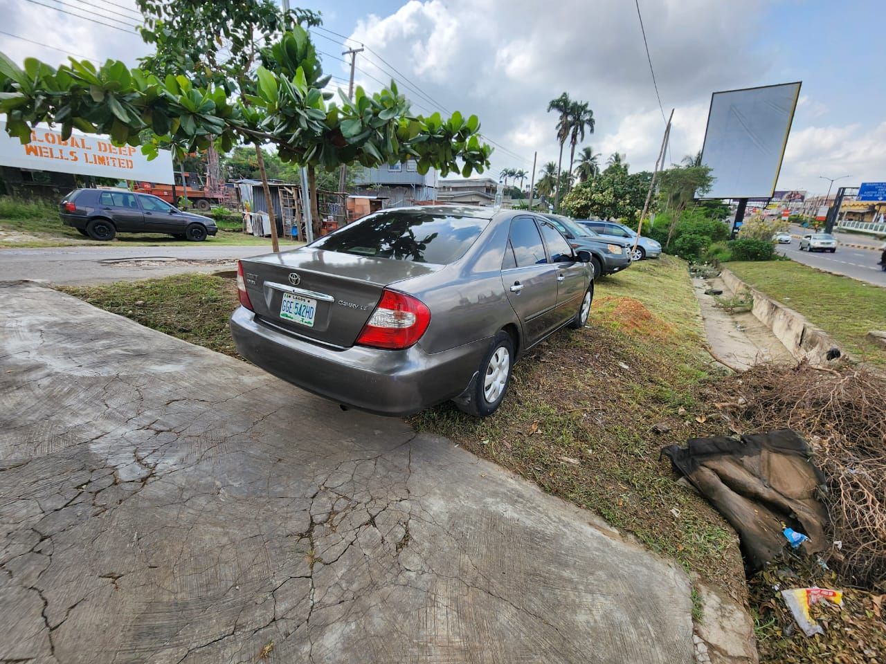 Vehicle - Image 3