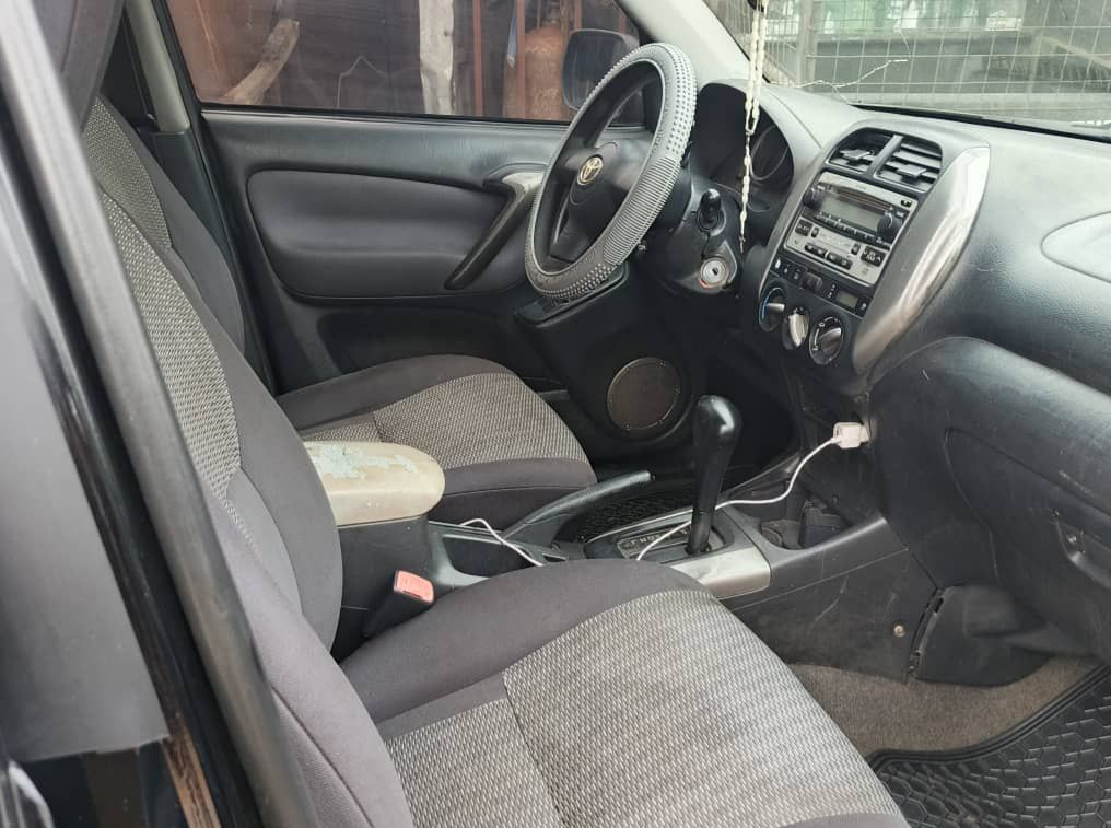 Vehicle - Image 8
