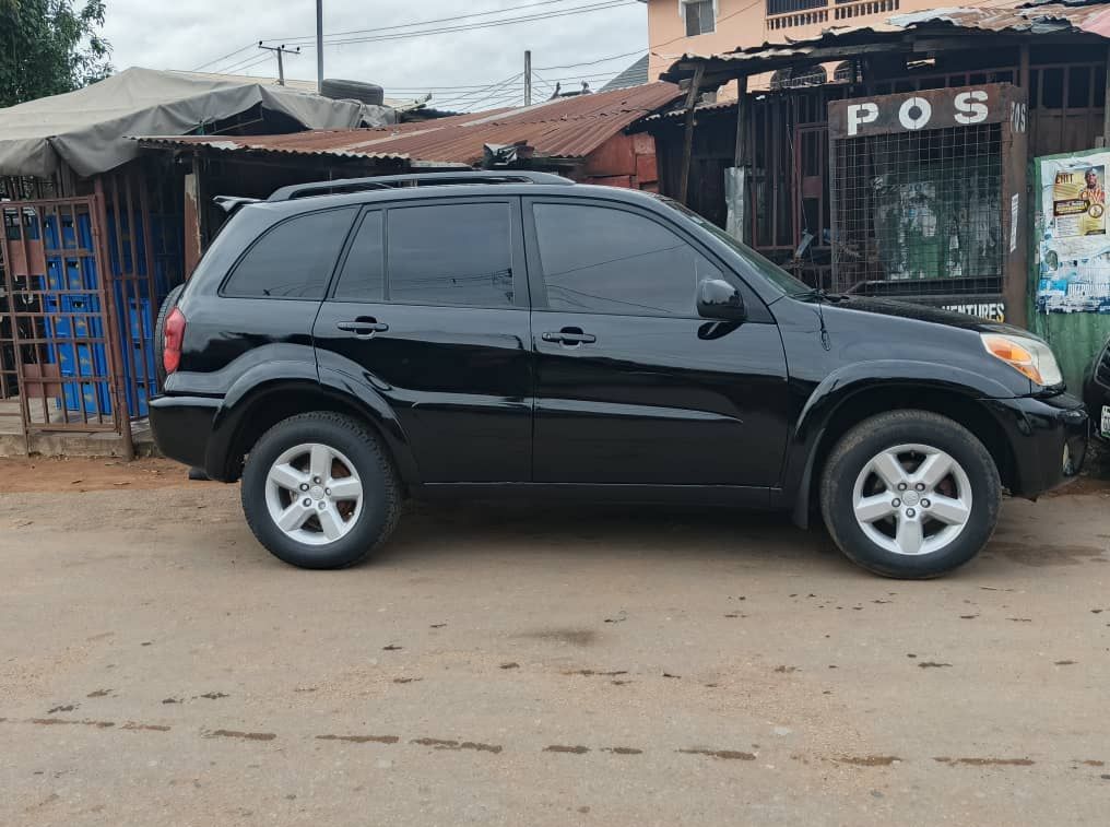 Vehicle - Image 3