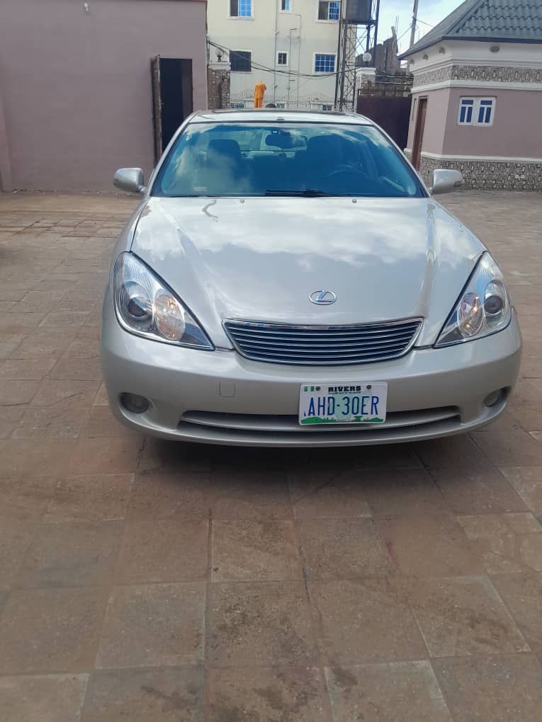 Vehicle - Image 3