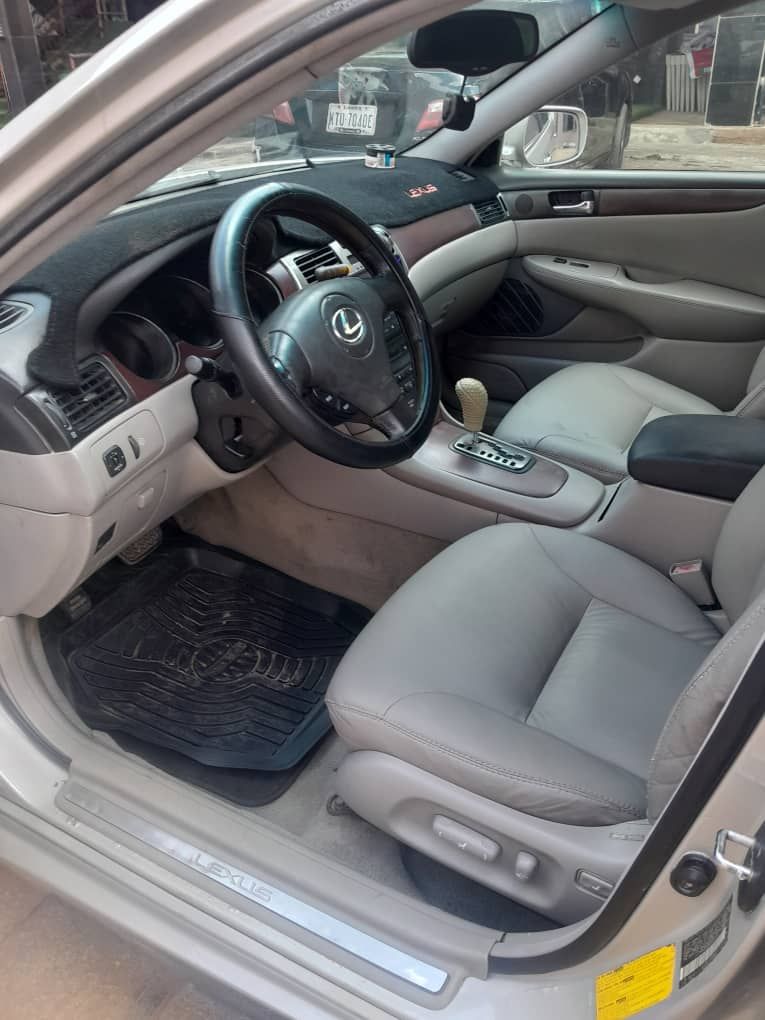 Vehicle - Image 9