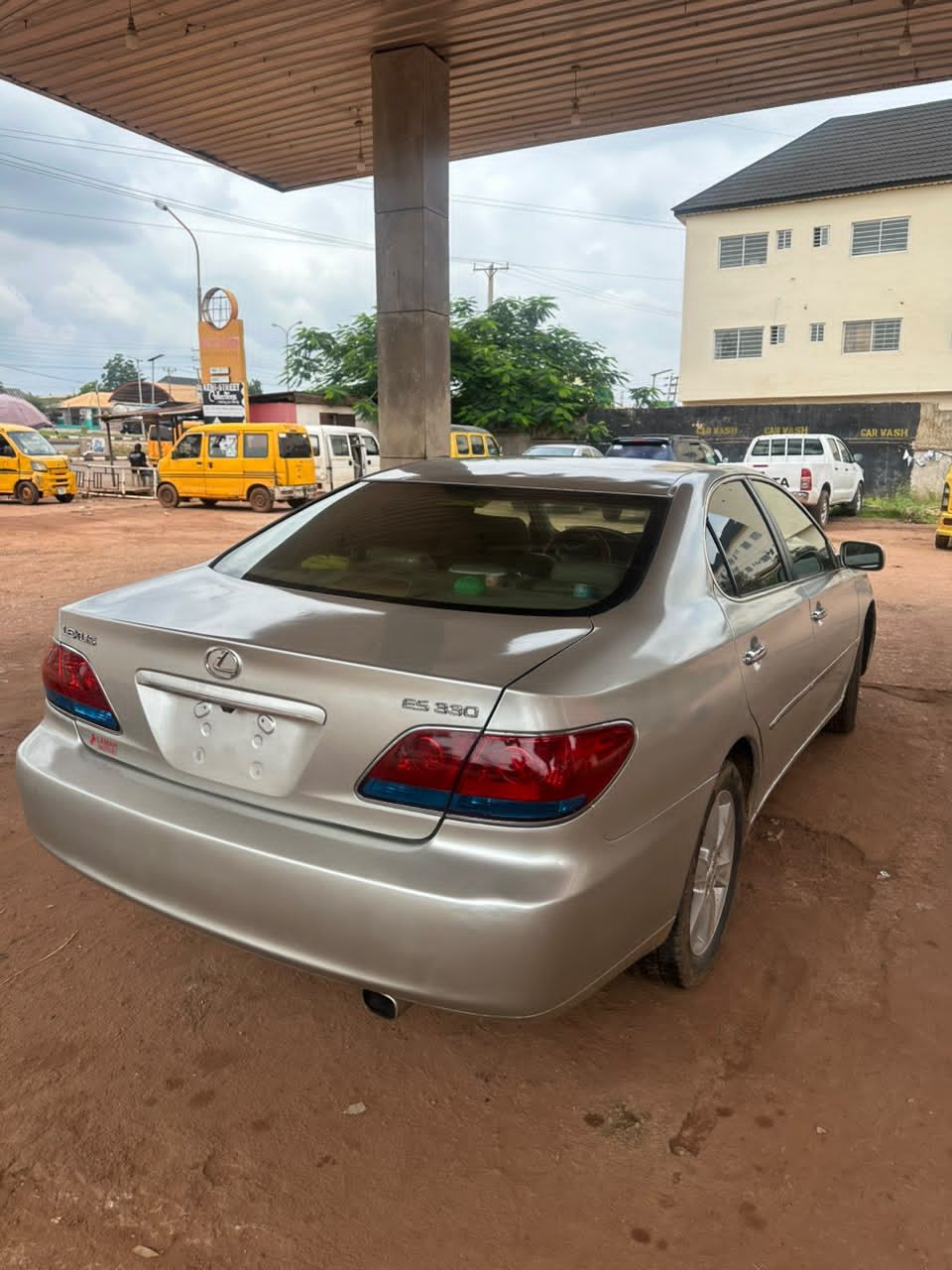 Vehicle - Image 3