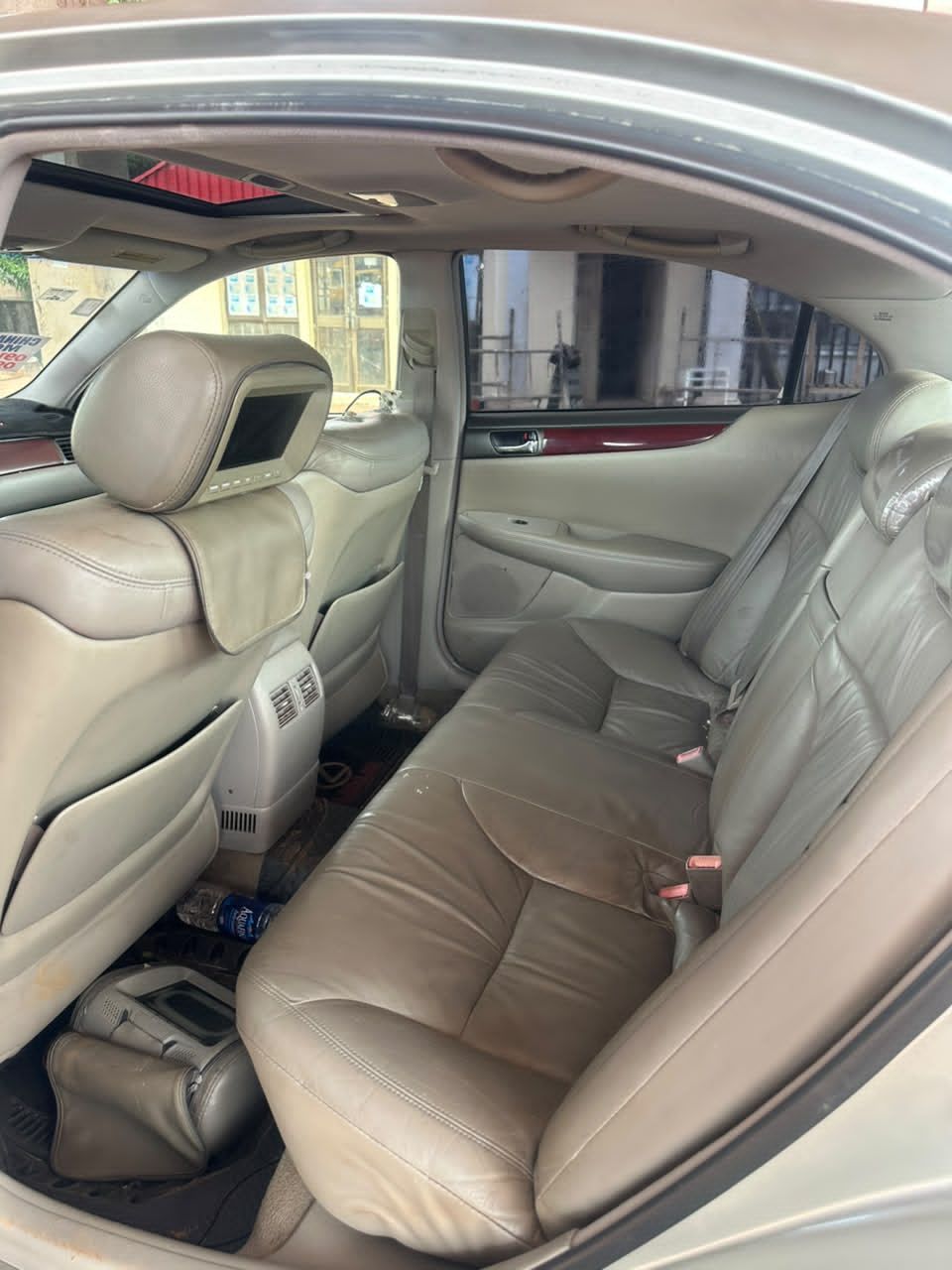 Vehicle - Image 5
