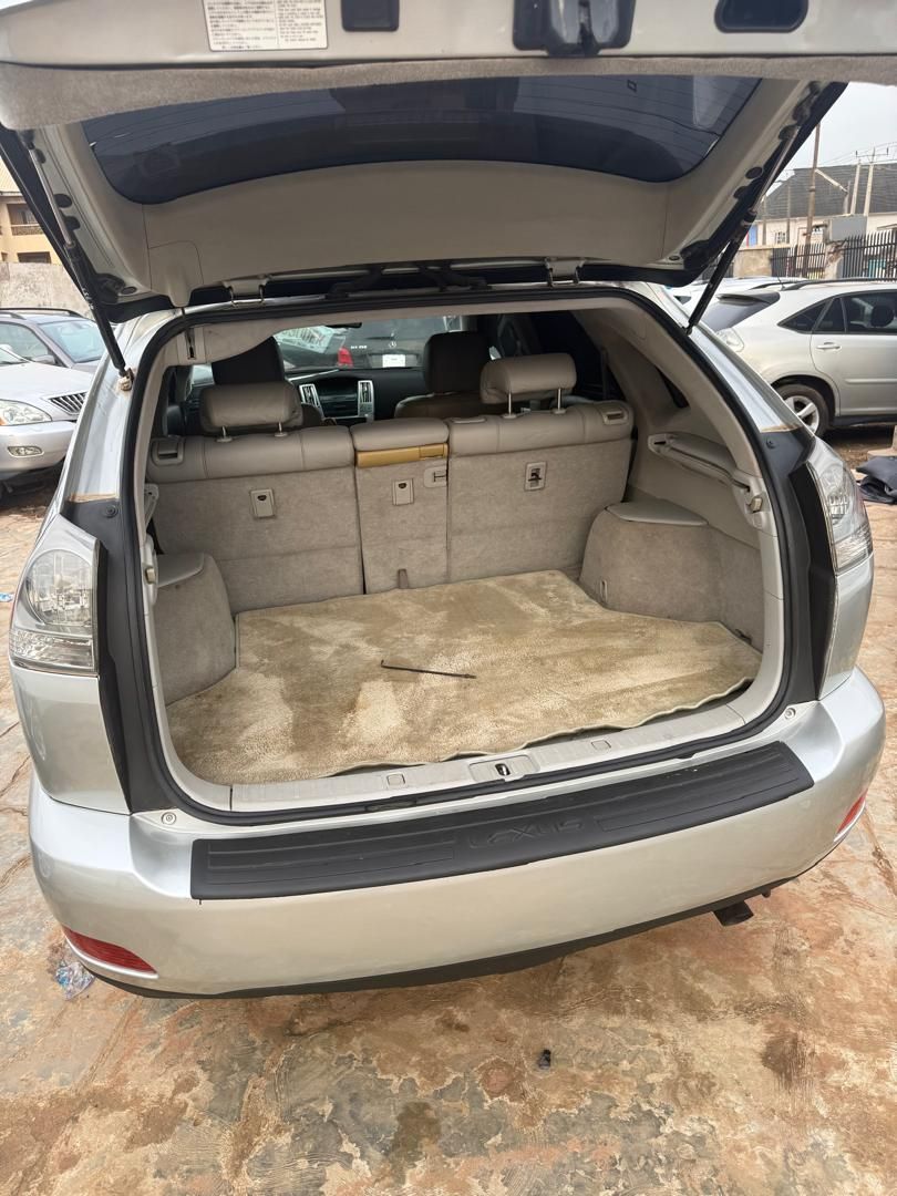 2005 Lexus RX 330 - Image 1