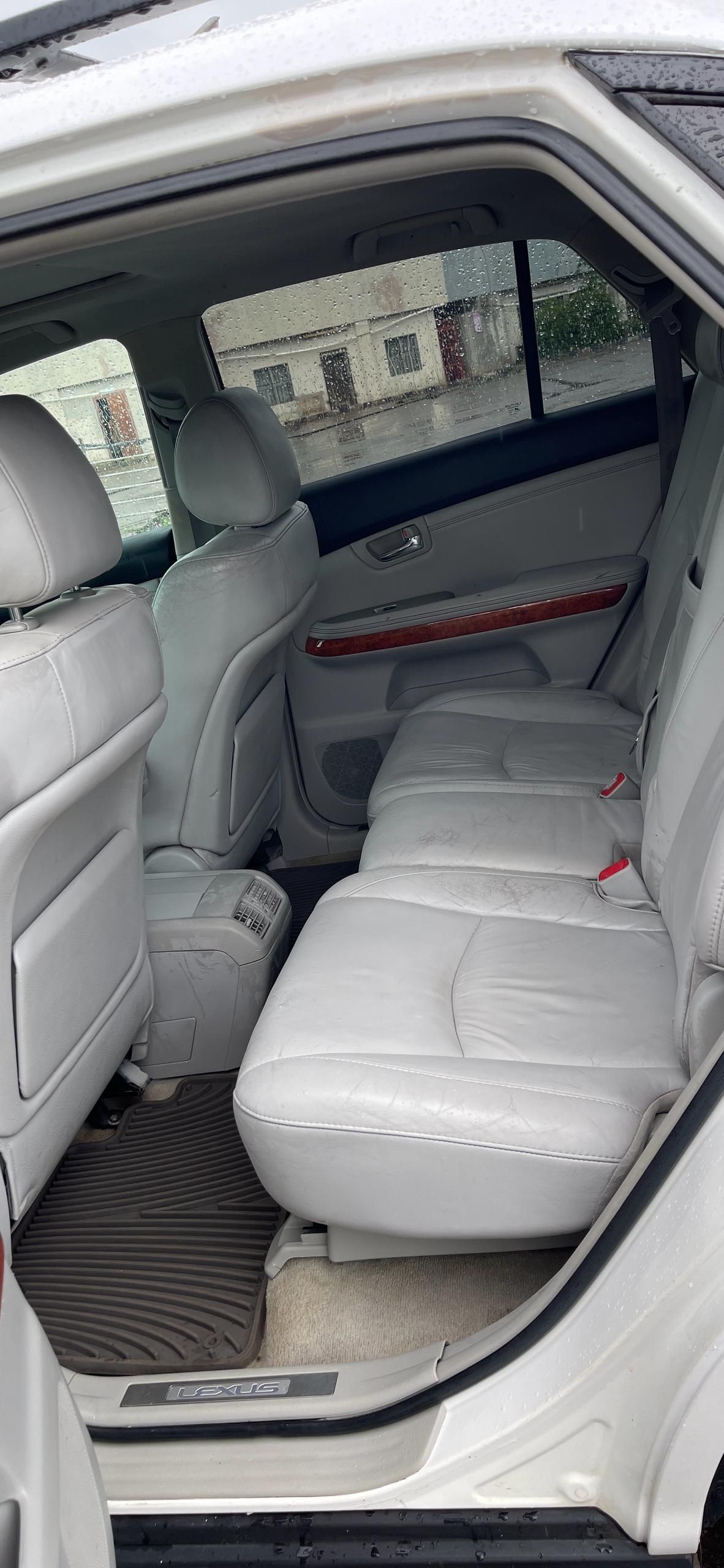 Vehicle - Image 3