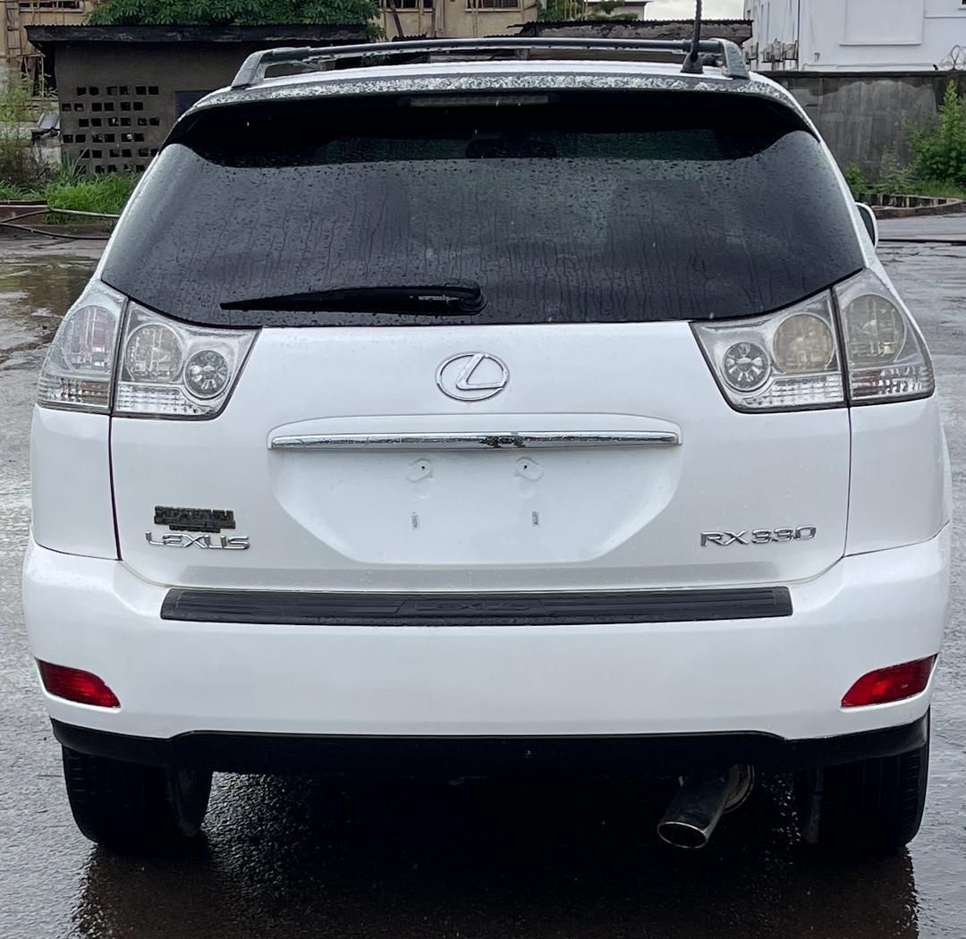 Vehicle - Image 6