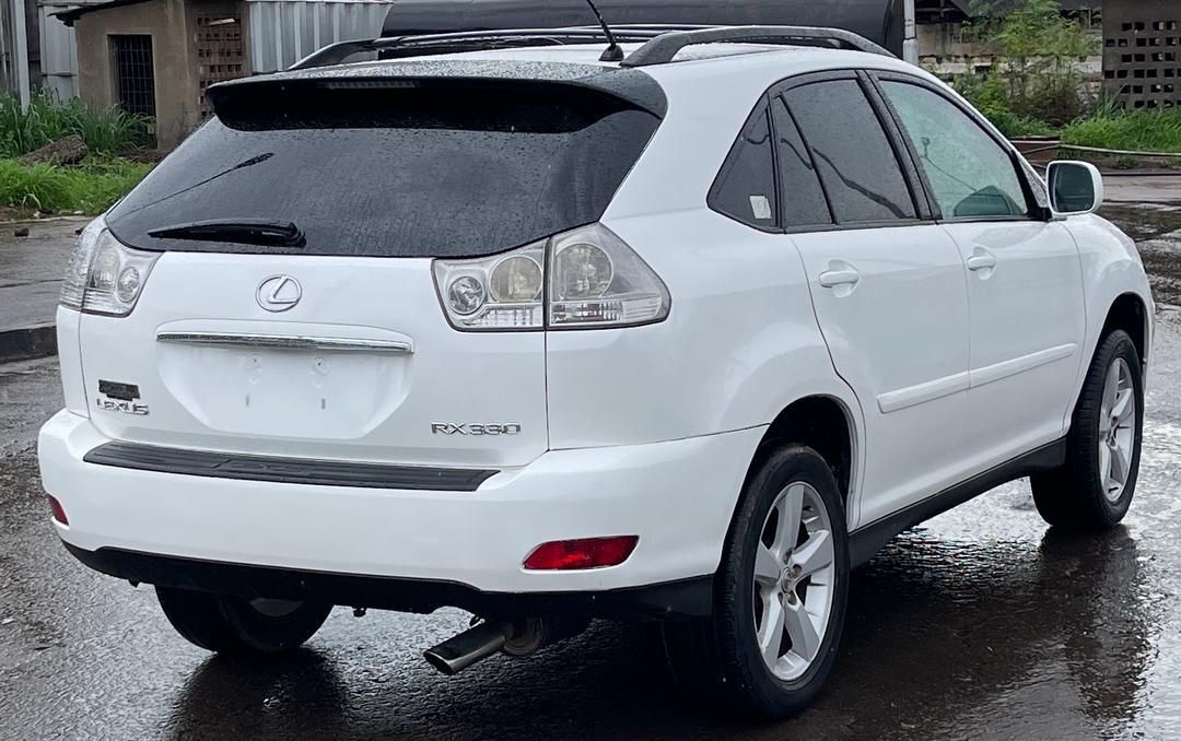 Vehicle - Image 4