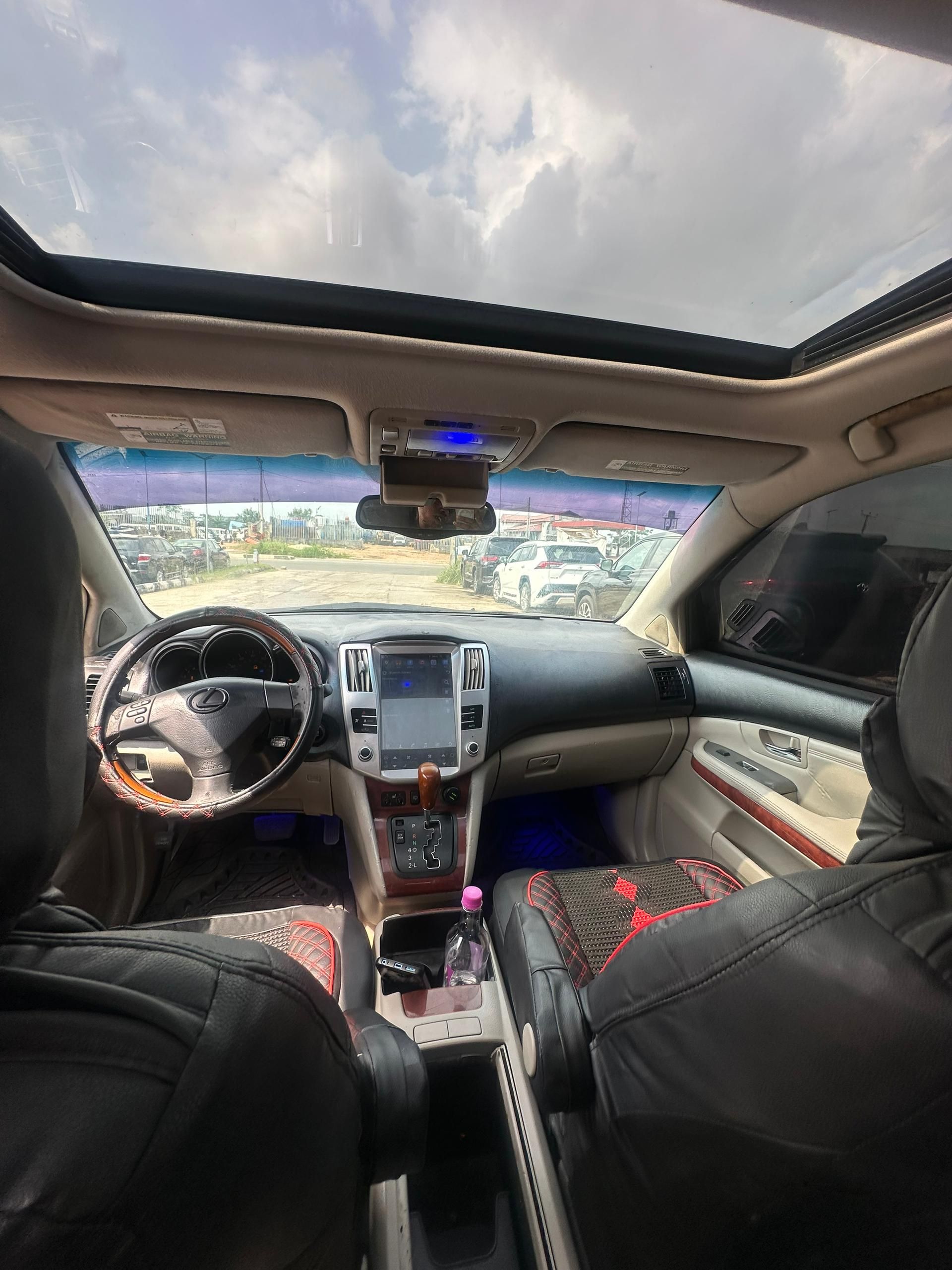 Vehicle - Image 8
