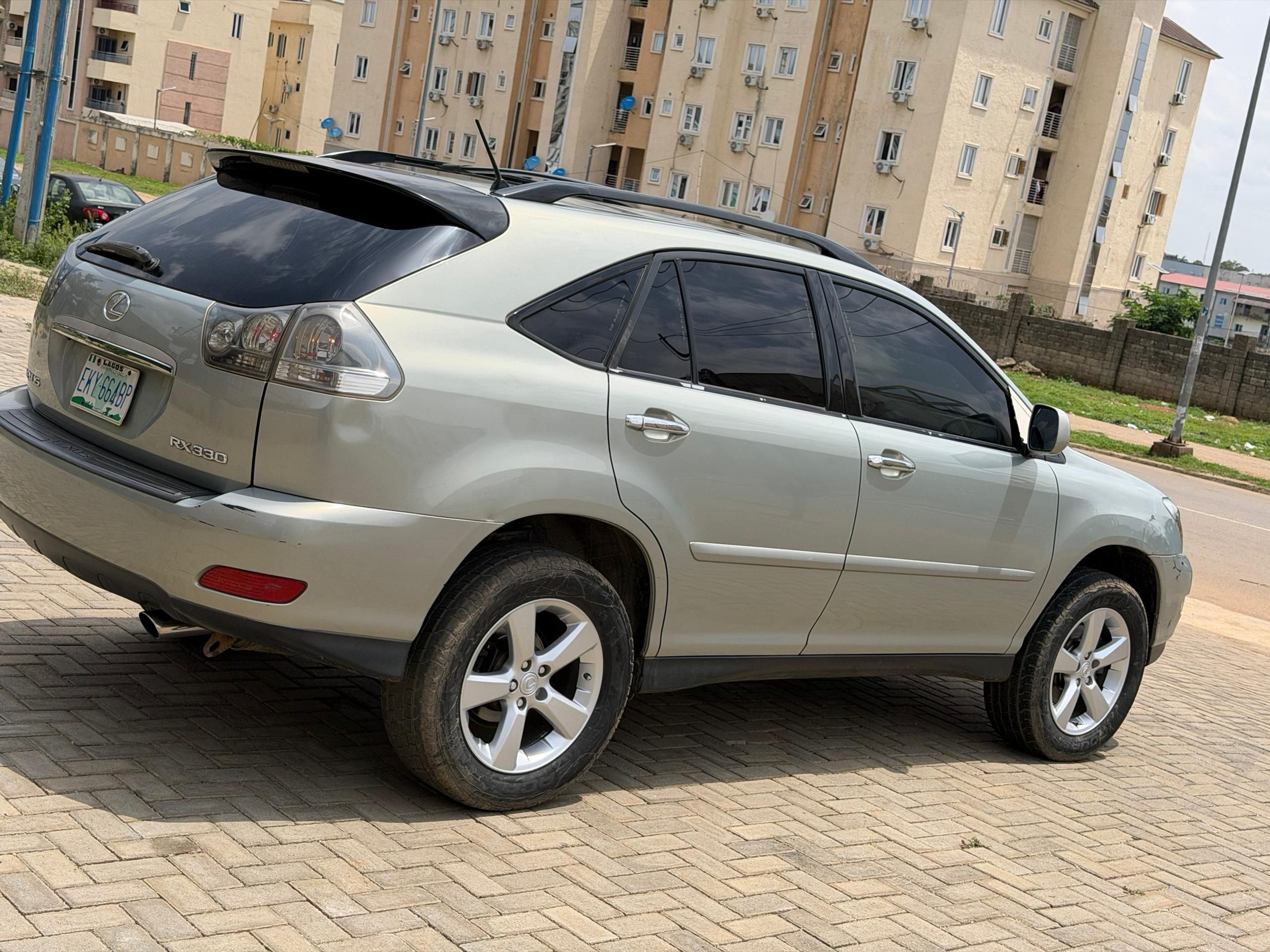 Vehicle - Image 3