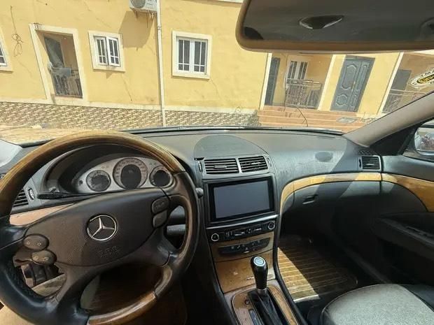 Vehicle - Image 5