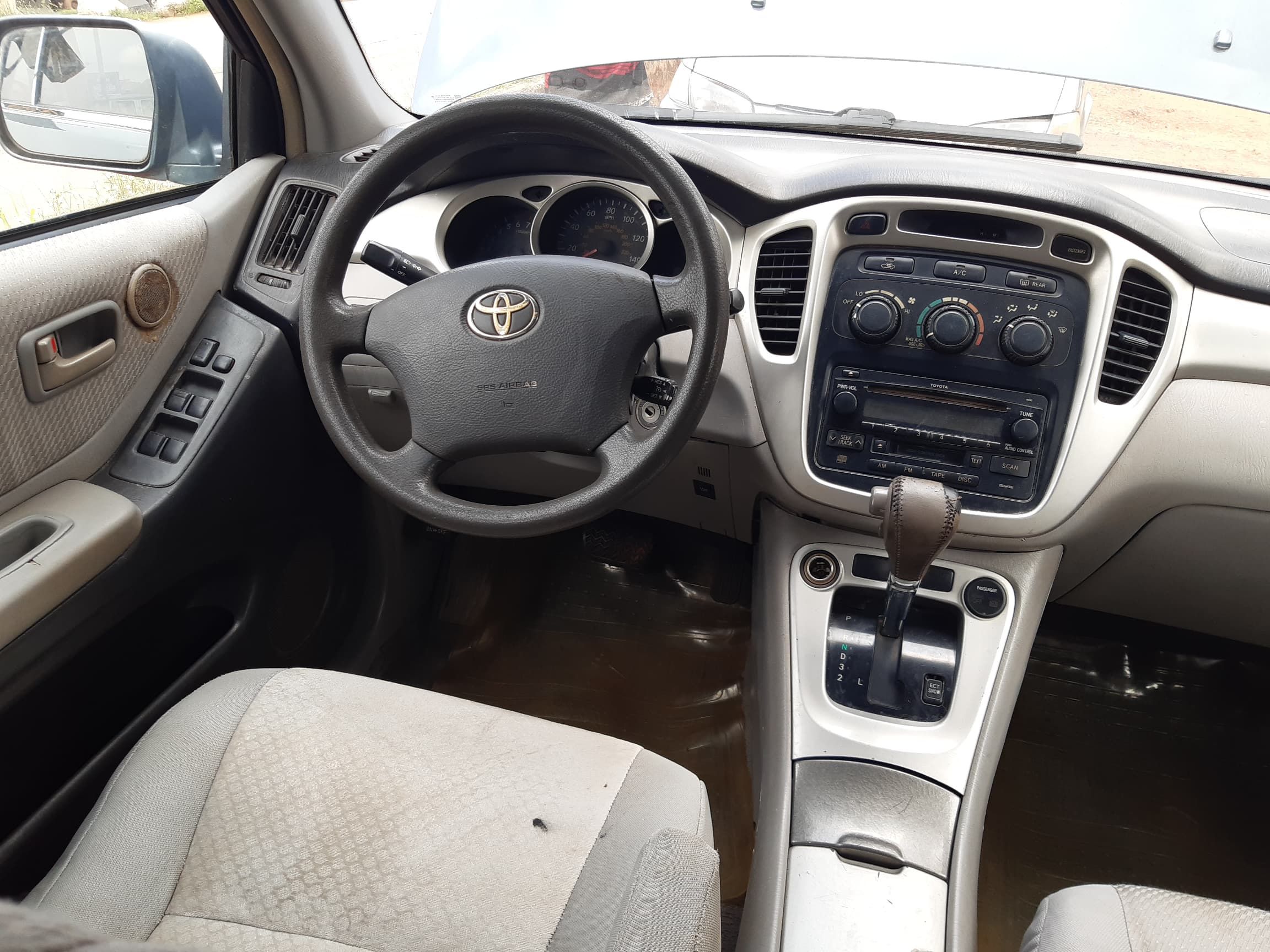 2005 Toyota Highlander - Image 1