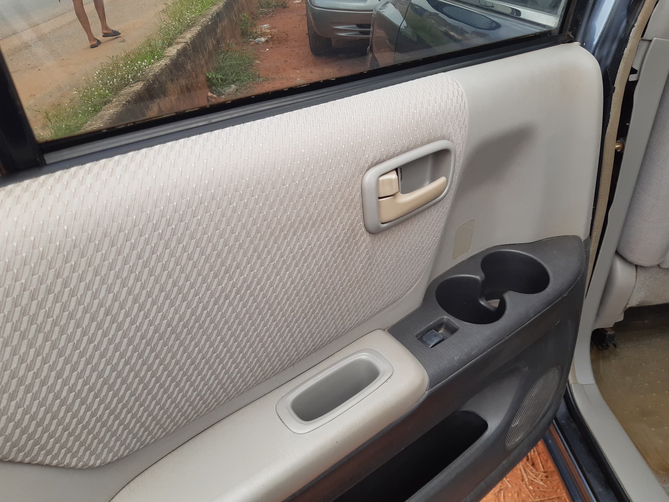 Vehicle - Image 4