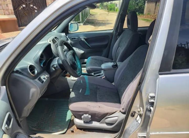 Vehicle - Image 4