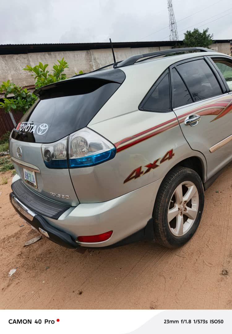 Vehicle - Image 3