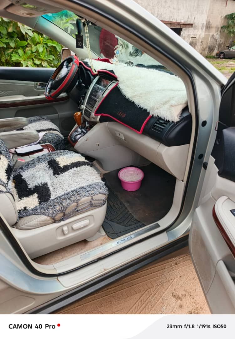 Vehicle - Image 7