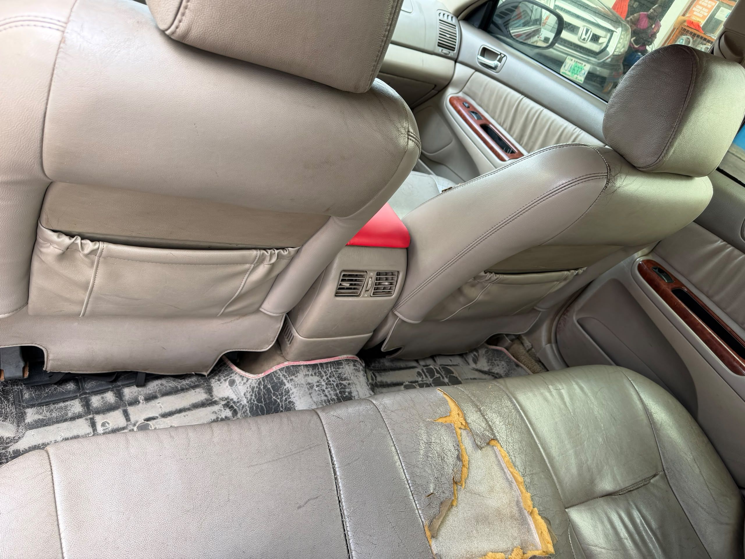 Vehicle - Image 3