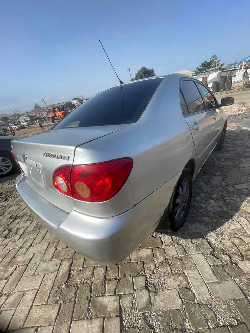 Vehicle - Image 11
