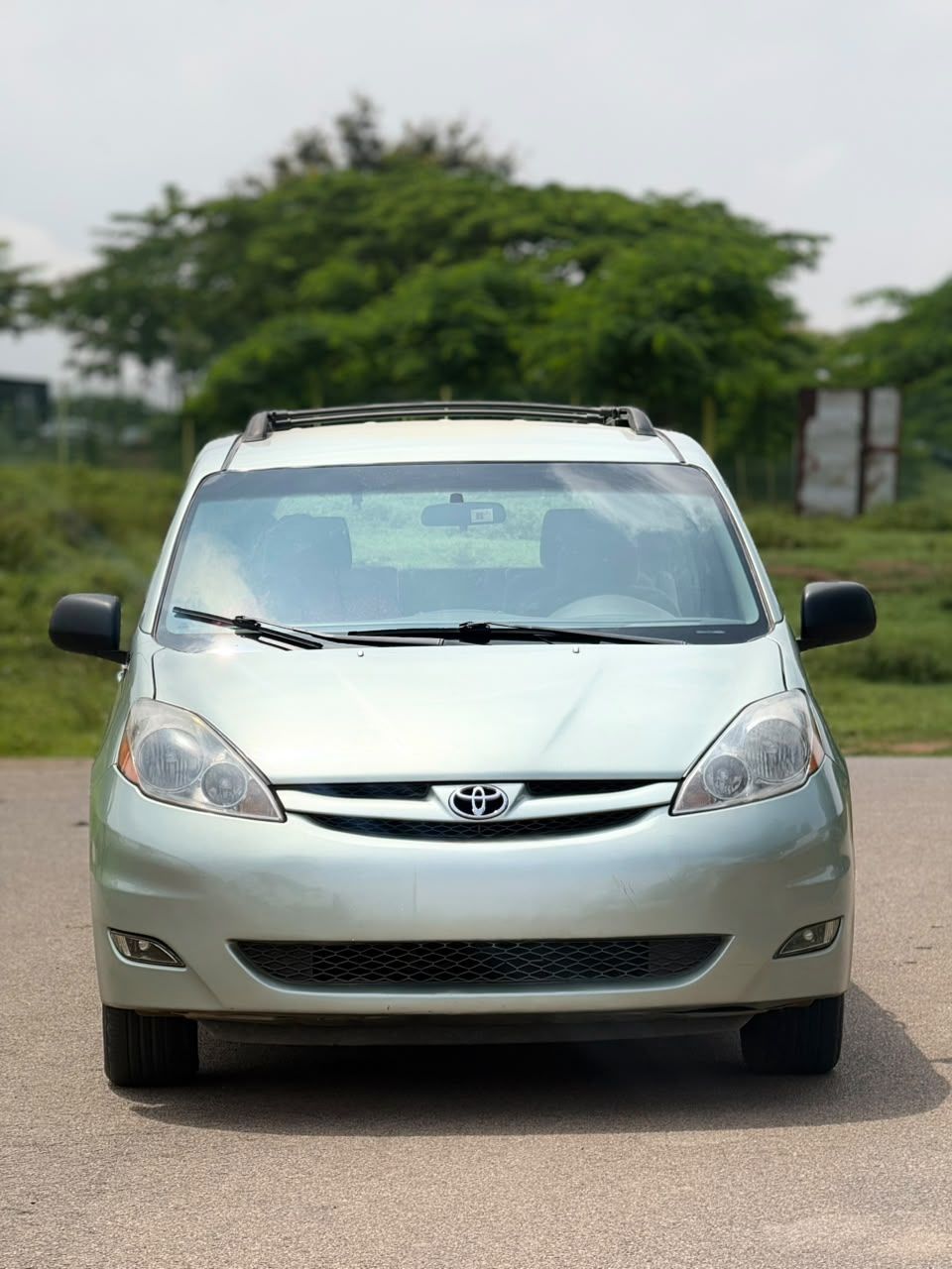Vehicle - Image 11