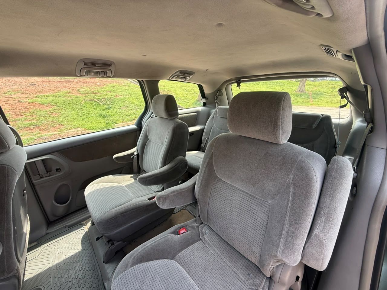 Vehicle - Image 7