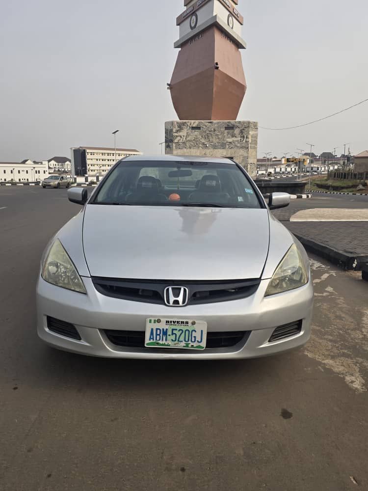 Vehicle - Image 2