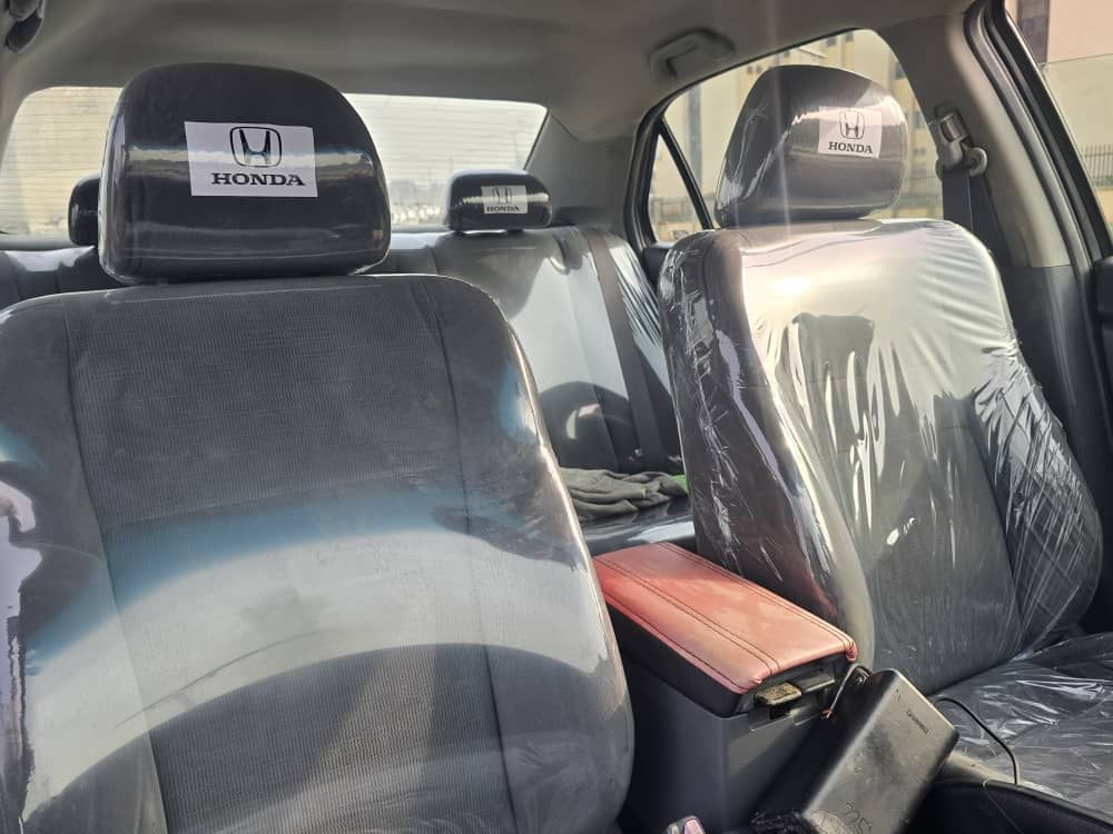Vehicle - Image 13