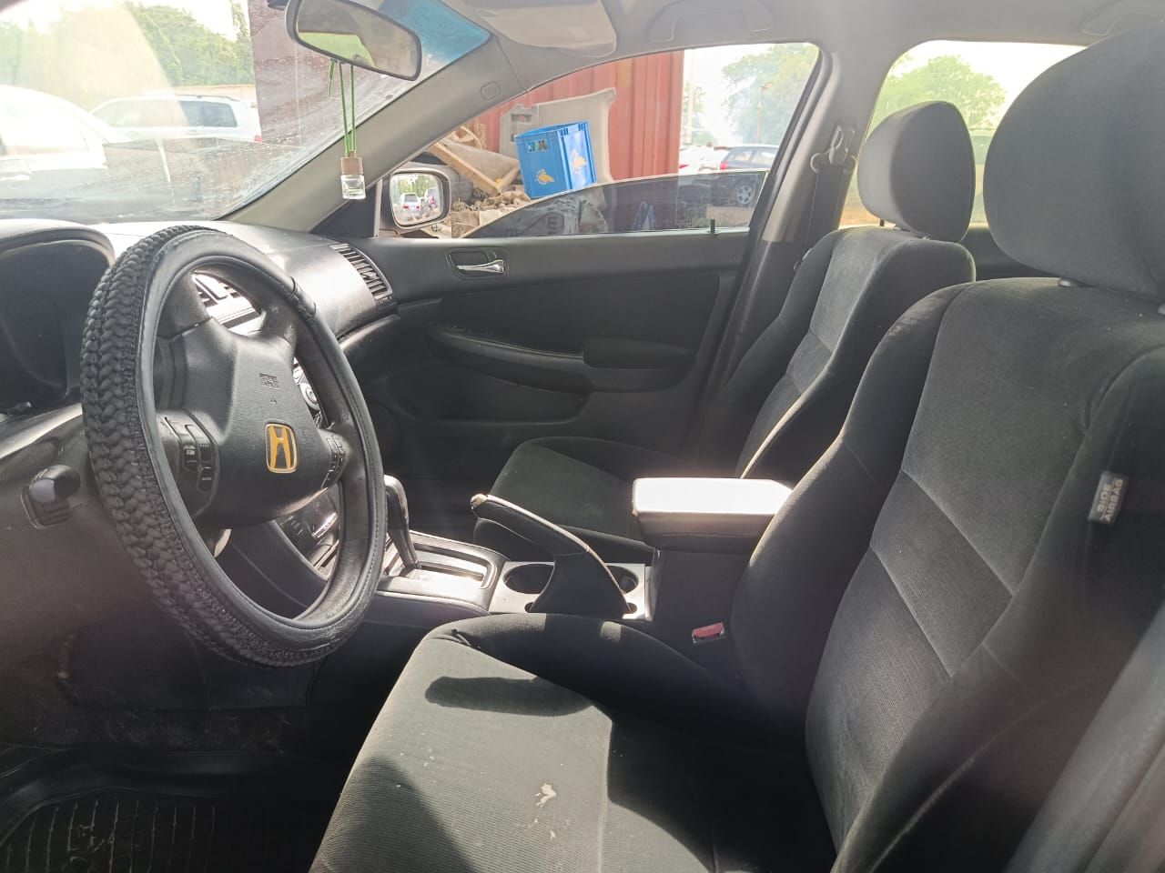 Vehicle - Image 7