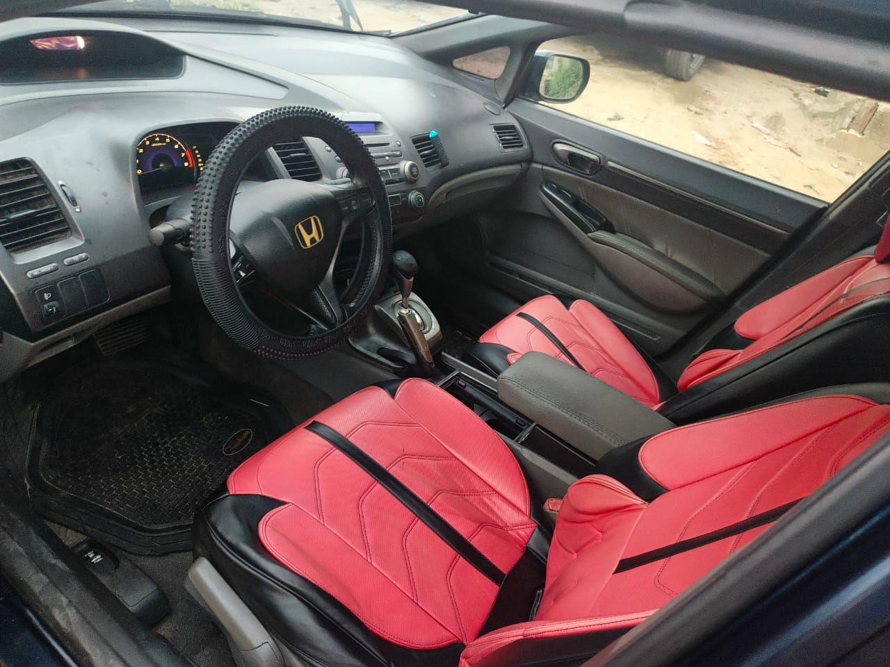 Vehicle - Image 4