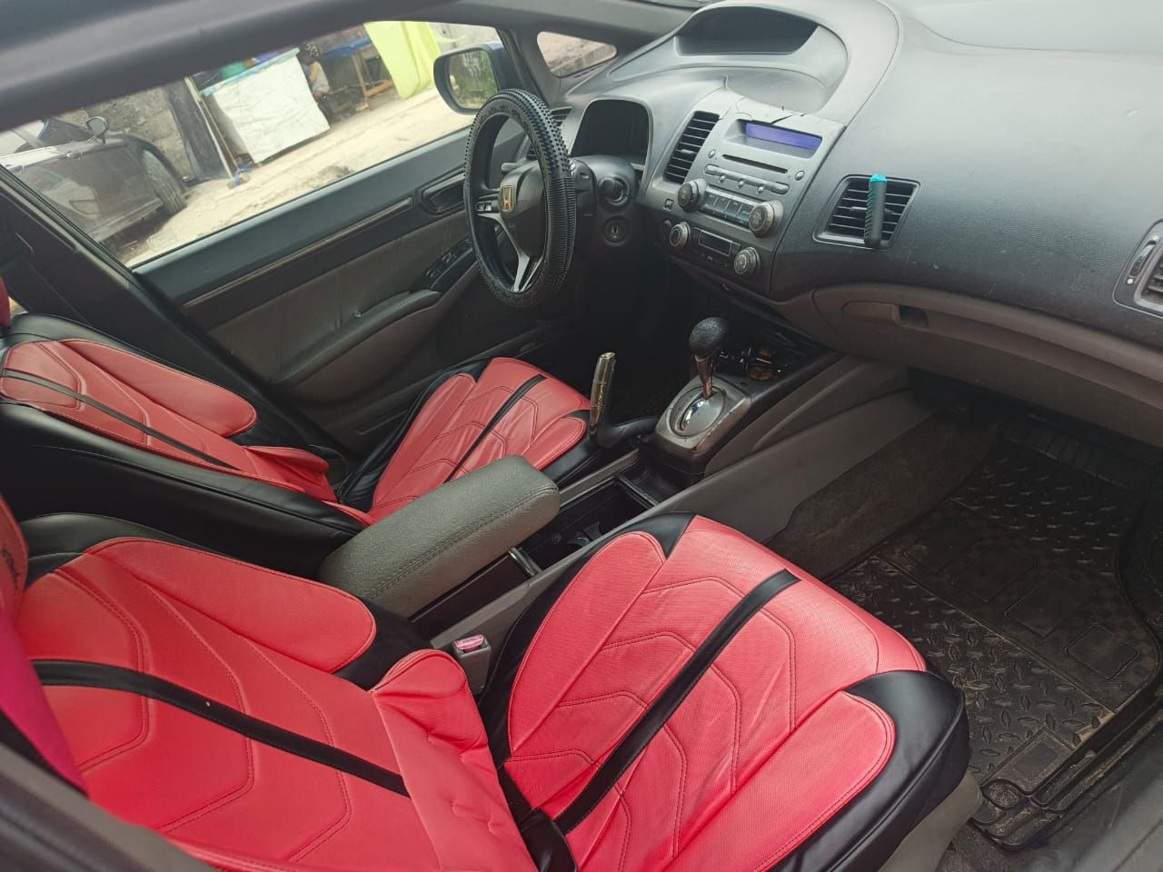 Vehicle - Image 5