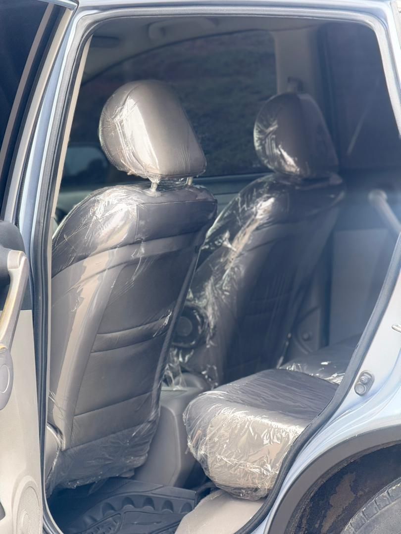 Vehicle - Image 10
