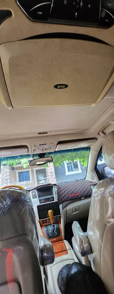 Vehicle - Image 3