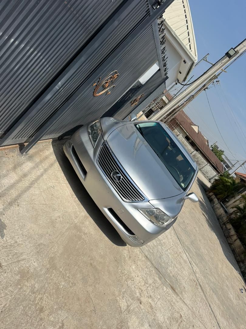Vehicle - Image 6