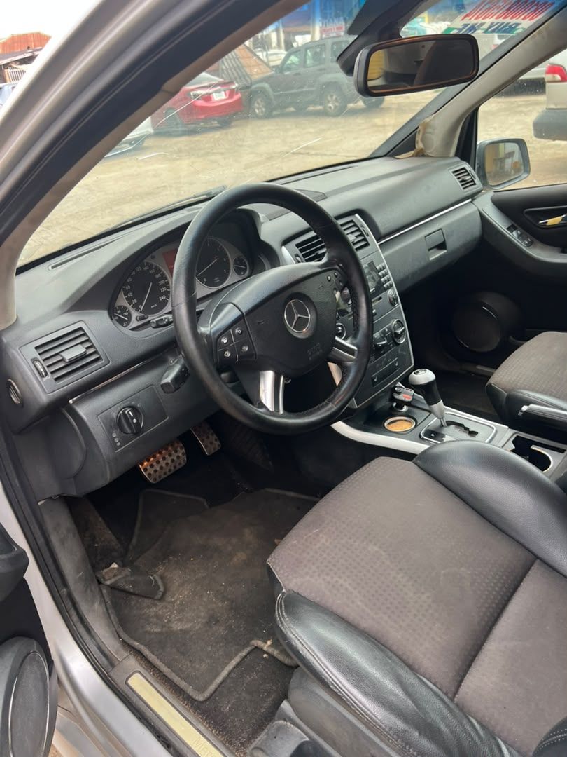 Vehicle - Image 3