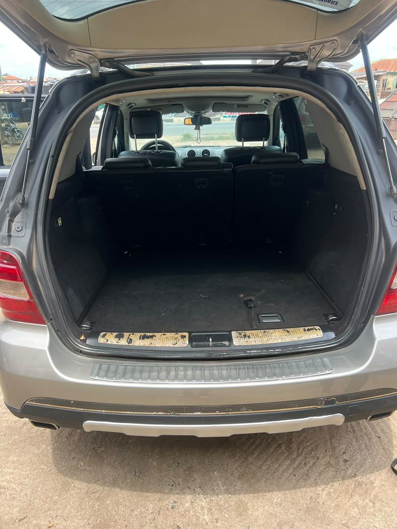 Vehicle - Image 6