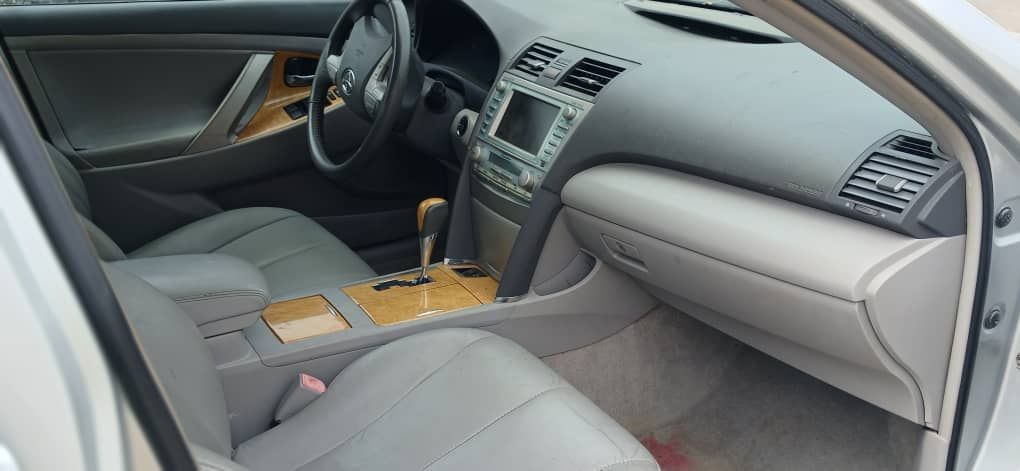 Vehicle - Image 9
