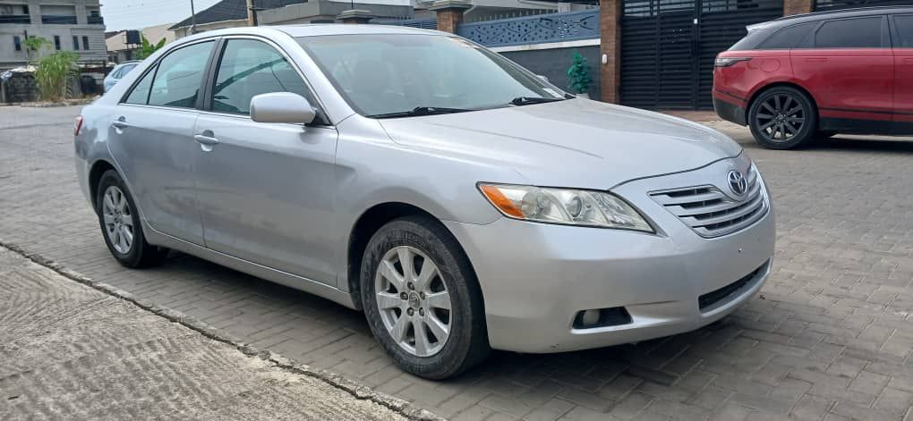 Vehicle - Image 10